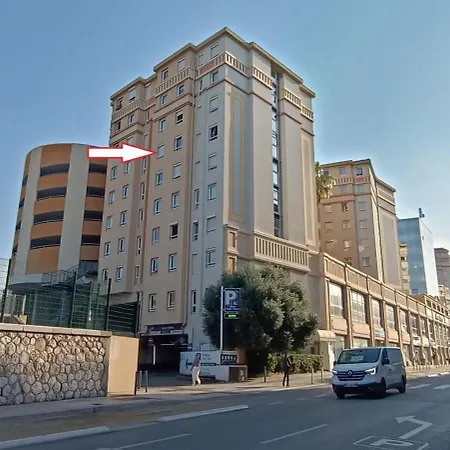Centre De Nice, Proche Tous Transports Direct Aeroport Daire