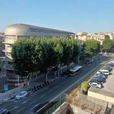 Apartment Centre De Nice, Proche Tous Transports Direct Aeroport Nice